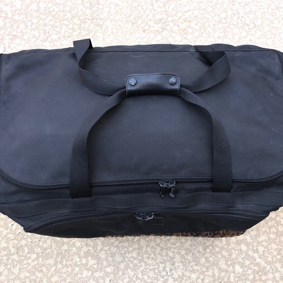 tumi alpha 2 large wheeled split duffel